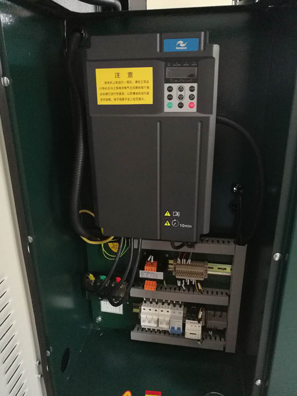 163114313.jpg 003.jpg