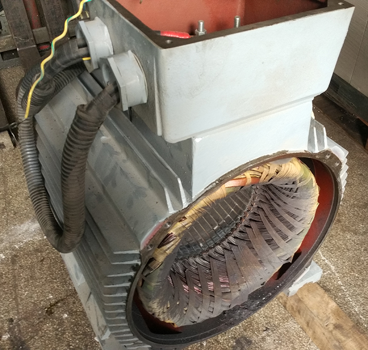 142613693.jpg 01.jpg